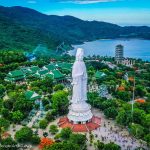 Toàn cảnh chùa Linh Ứng trên bán đảo Sơn Trà