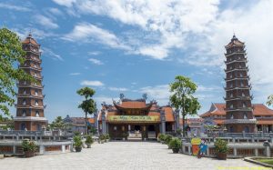 Chùa Hoằng Phúc, ngôi chùa 700 năm tuổi linh thiêng bậc nhất ở Quảng Bình